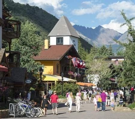 Village Center Condos Vail Exterior photo